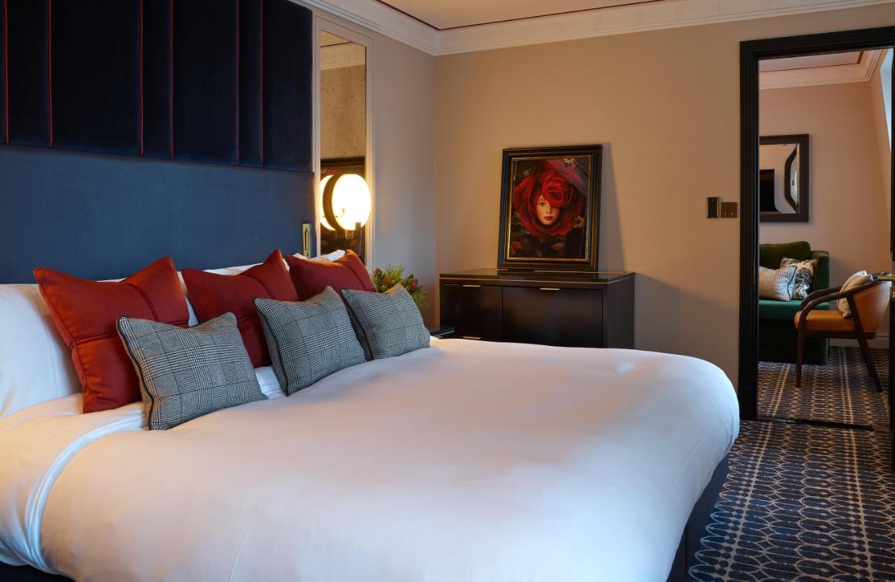 The Mayfair Townhouse - An Iconic Luxury Hotel London Exterior photo A bedroom at the hotel